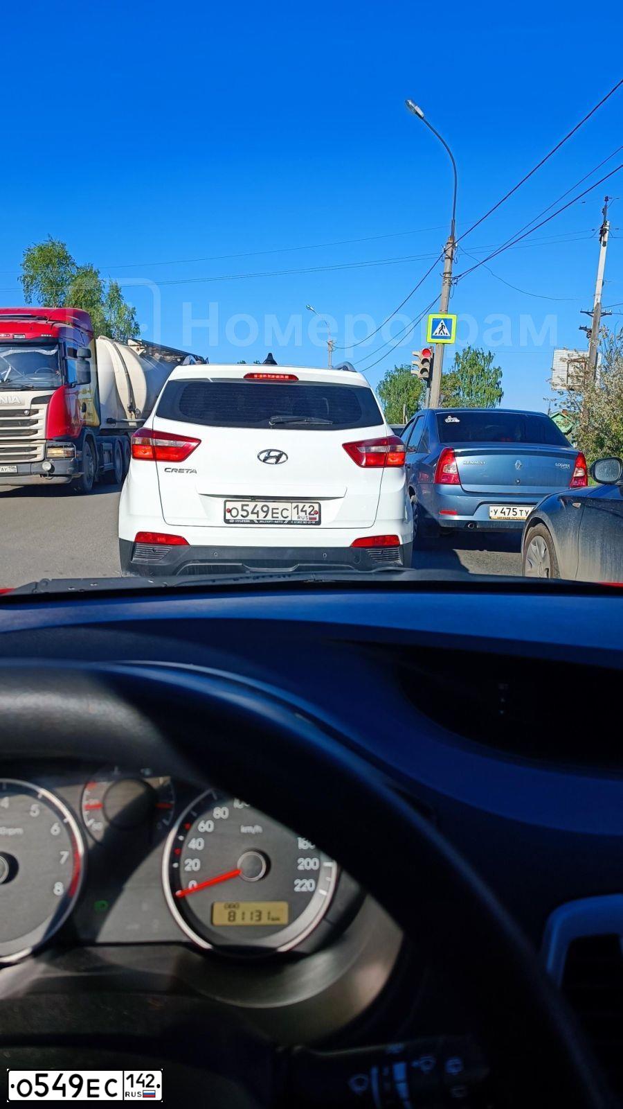 Фото автомобиля HYUNDAI CRETA, 2016 — госномер О549ЕС142. Цвет: БЕЛЫЙ