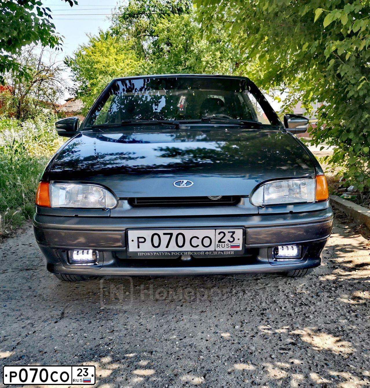 Фото автомобиля LADA 2106, 1996 — госномер Р070СО23. Цвет: Темно-зеленый