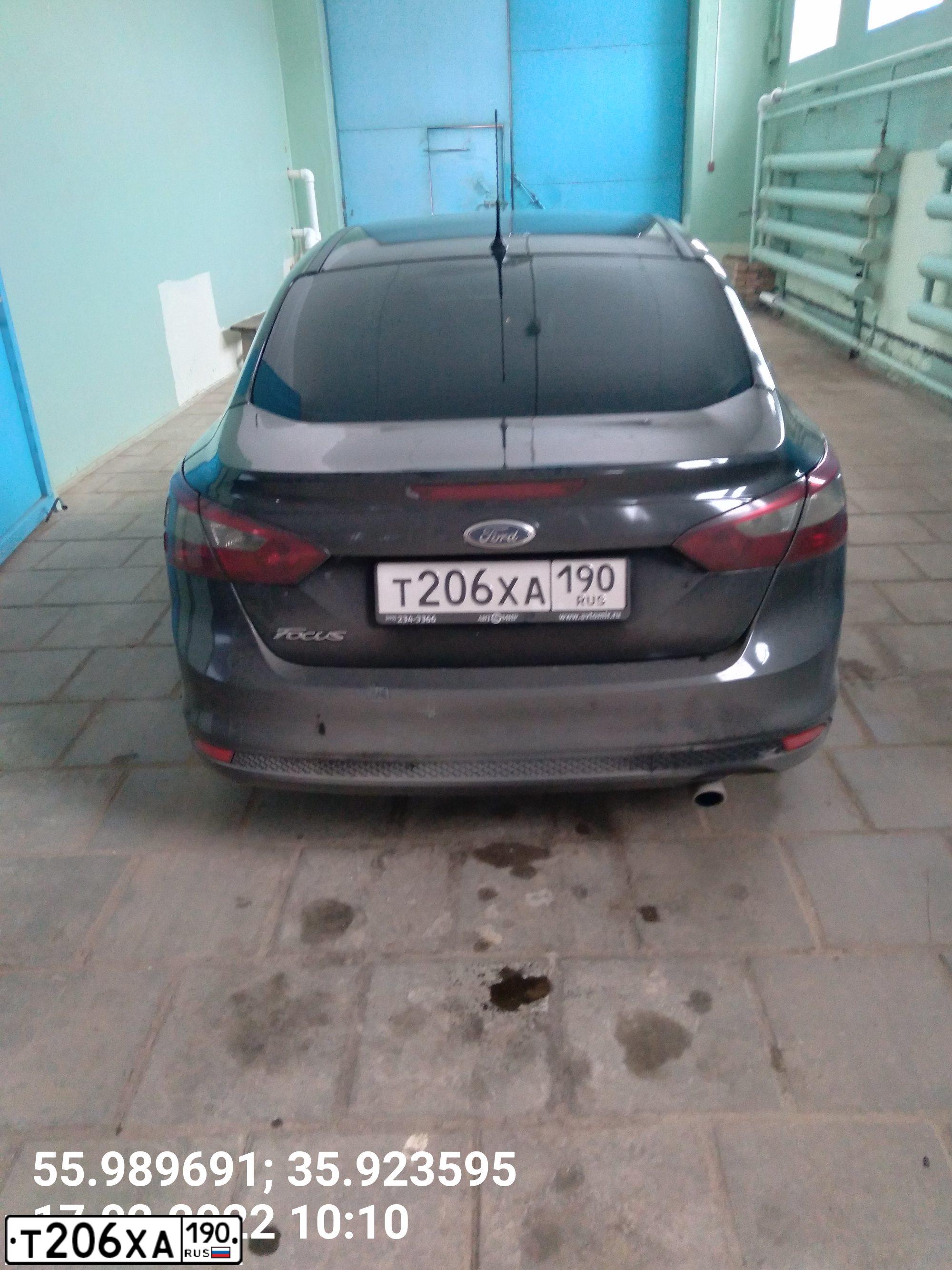 Фото автомобиля FORD FOCUS, 2012 — госномер Т206ХА190. Цвет: ЧЕРНЫЙ