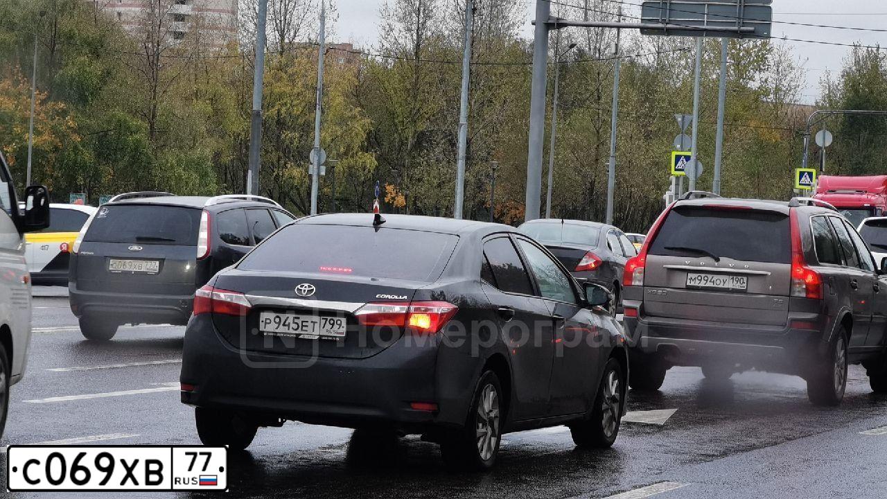 Фото автомобиля SEAT TOLEDO, 1992 — госномер С069ХВ77. Цвет: Белый