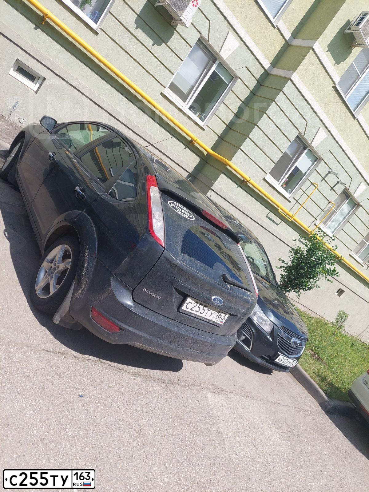 Фото автомобиля FORD FOCUS, 2010 — госномер А334НХ73. Цвет: ЧЕРНЫЙ