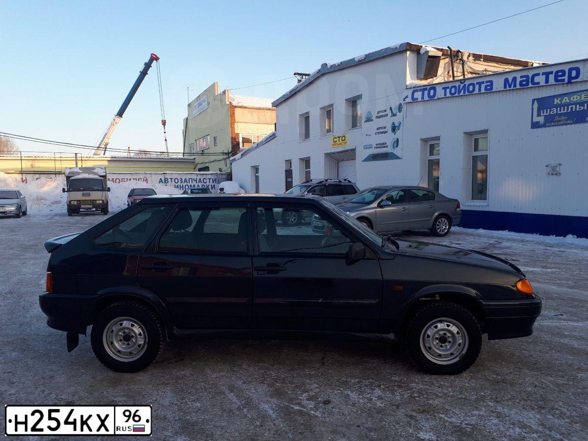 Фото автомобиля LADA 2114, 2008 — госномер А221АН550. Цвет: ЧЕРНЫЙ