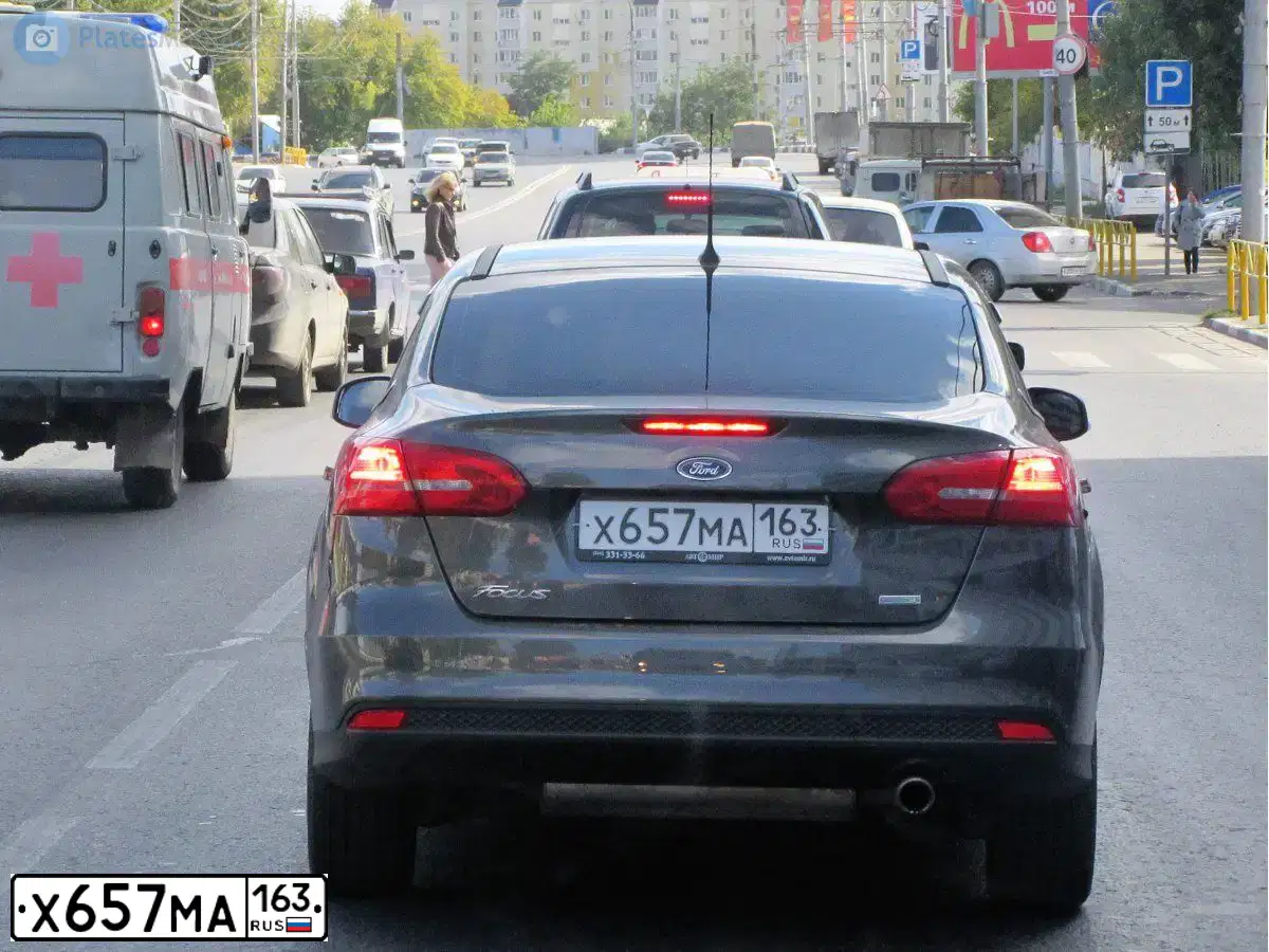 Фото автомобиля FORD FOCUS, 2016 — госномер К622МО763. Цвет: СЕРЫЙ