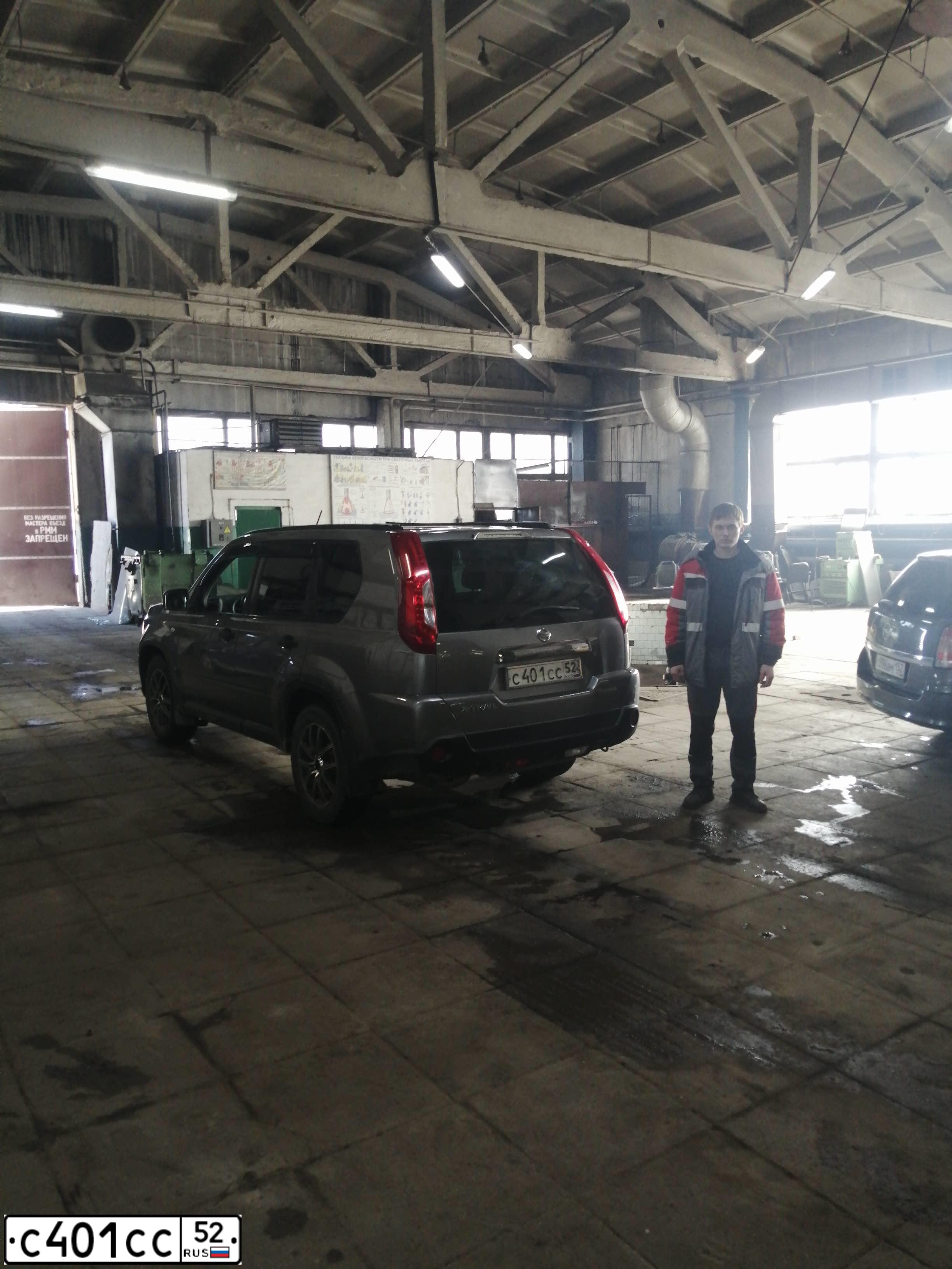 Фото автомобиля NISSAN TEANA, 2007 — госномер М996УК152. Цвет: СЕРЫЙ