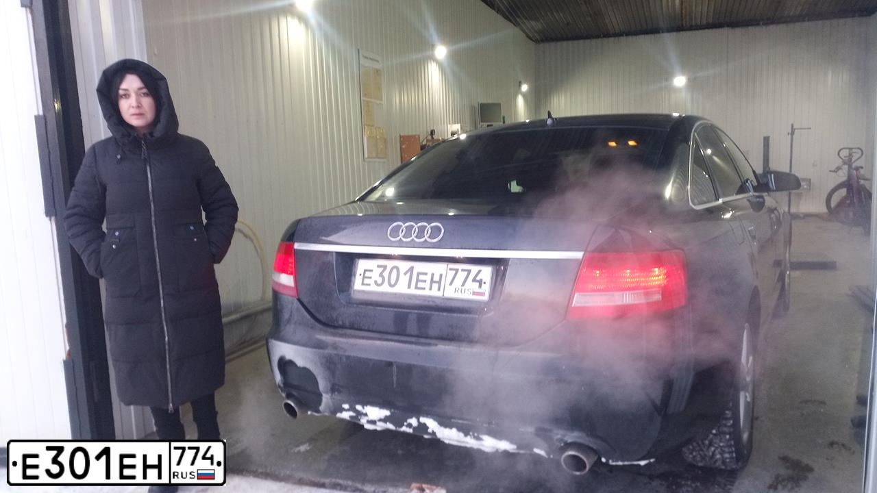 Фото автомобиля AUDI A6, 2005 — госномер Е301ЕН774. Цвет: ЧЕРНЫЙ