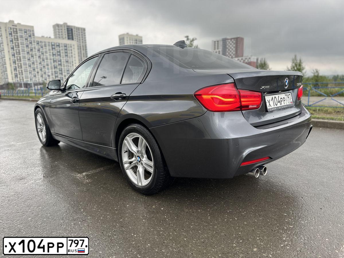 Фото автомобиля BMW 320, 2016 — госномер Т875УВ196. Цвет: СЕРЫЙ