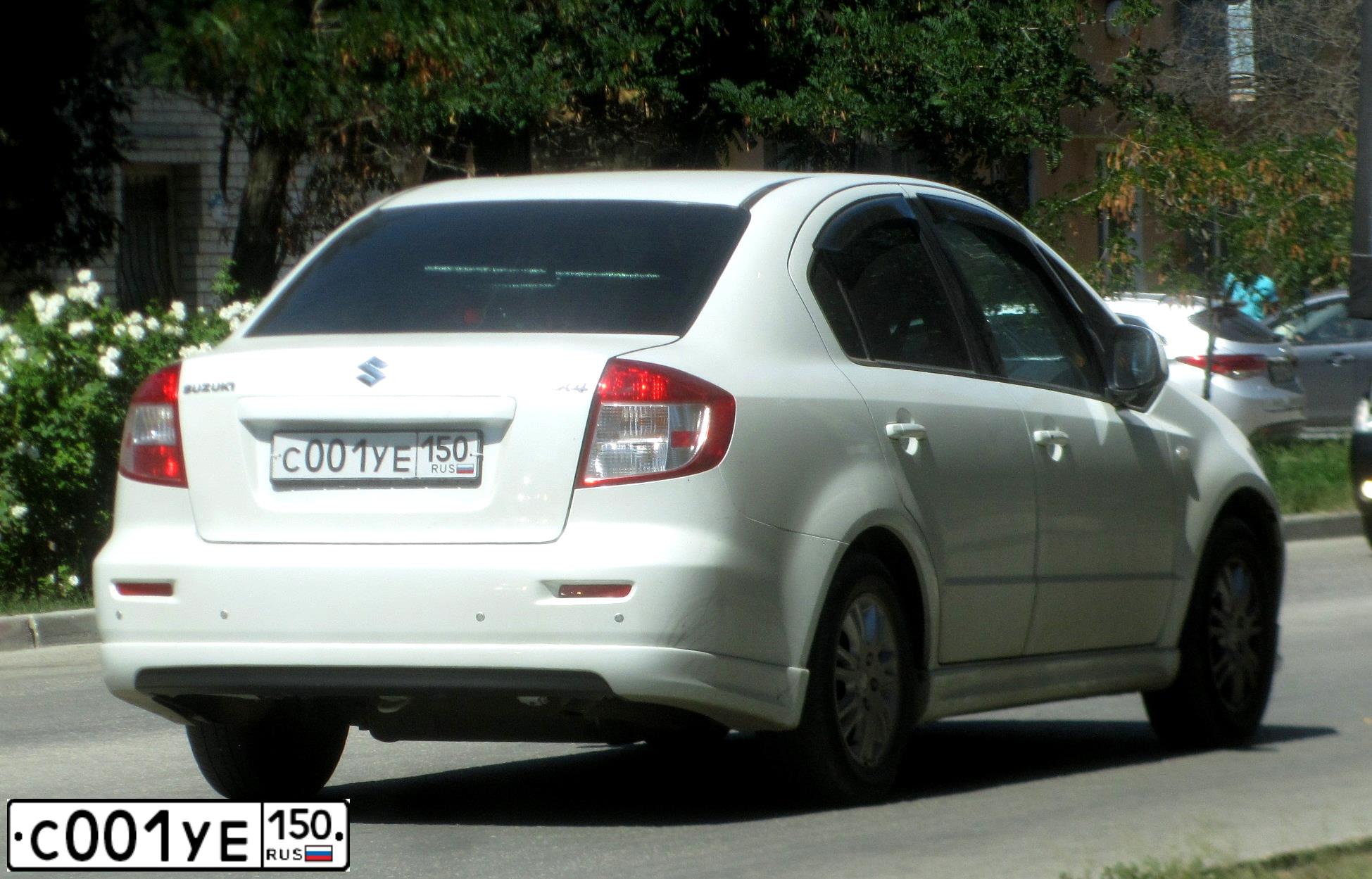 Фото автомобиля SUZUKI SX 4, 2007 — госномер В150ОР150. Цвет: БЕЛЫЙ