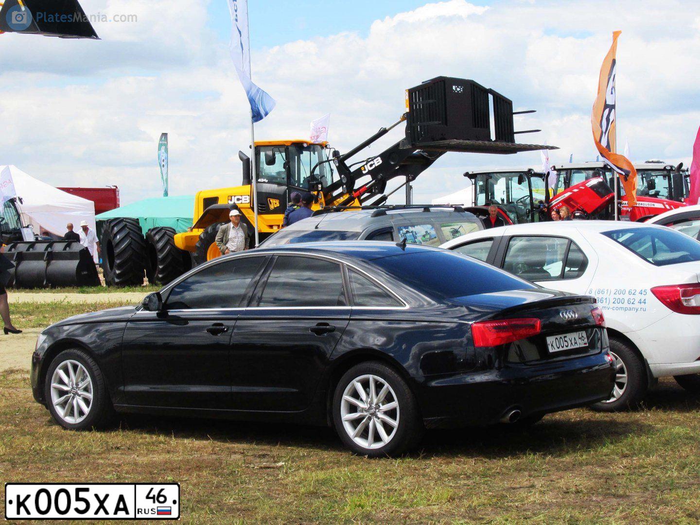 Фото автомобиля TOYOTA CAMRY, 2012 — госномер Е665СВ57. Цвет: Белый