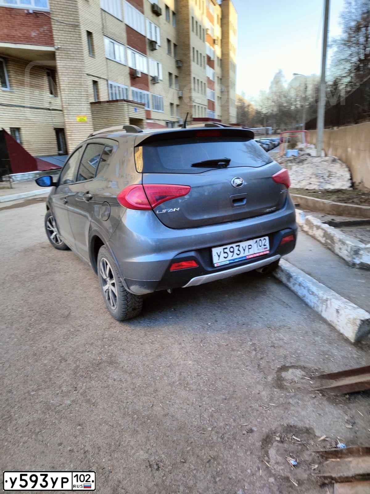Фото автомобиля LIFAN X 50, 2017 — госномер У593УР102. Цвет: СТАЛЬНОЙ СЕРЫЙ