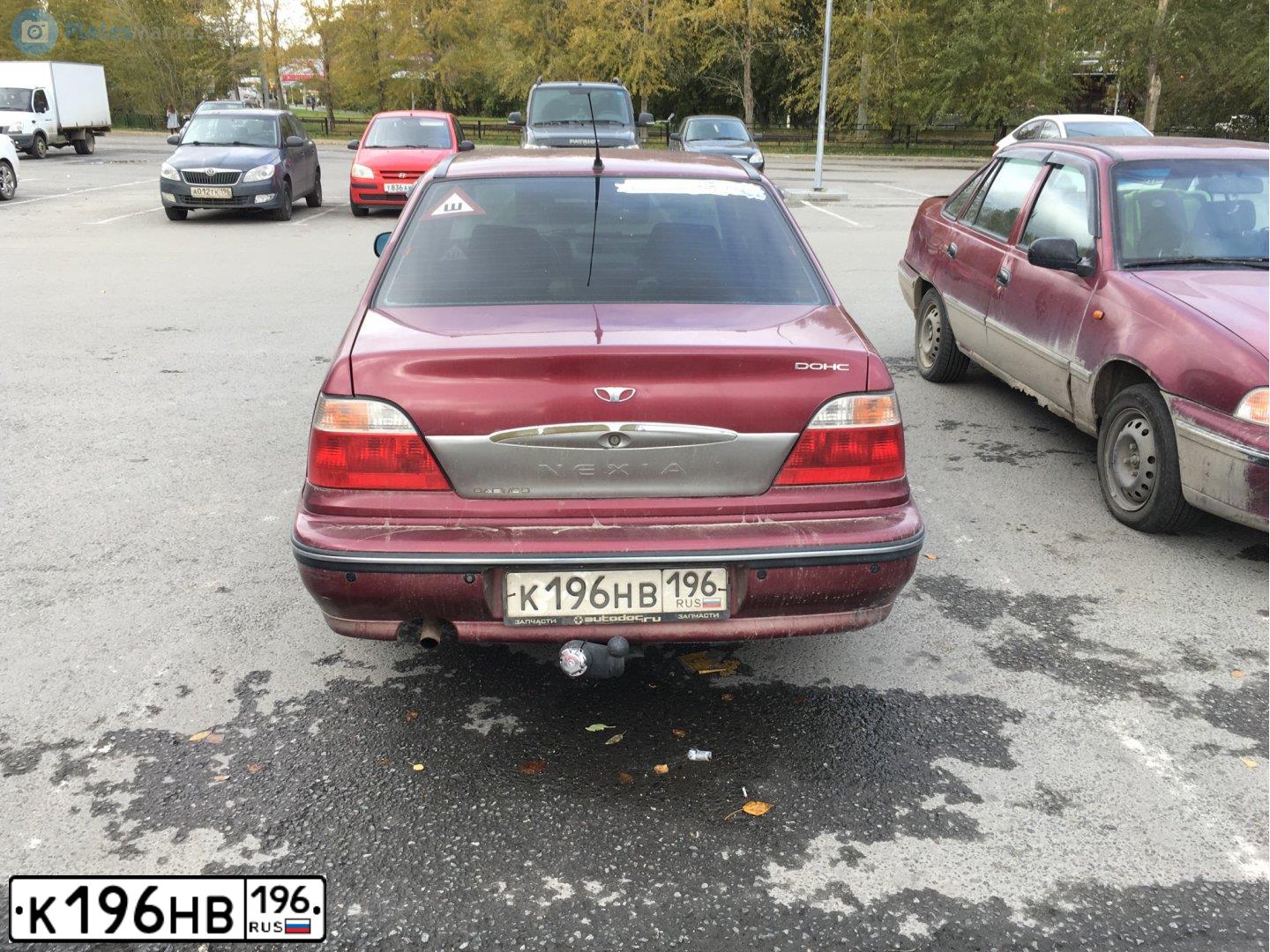 Фото автомобиля FAW BESTURN B50, 2012 — госномер Т794ЕР196. Цвет: Белый
