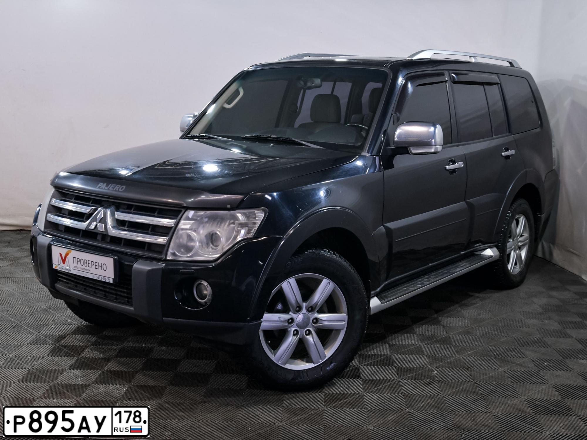 Фото автомобиля MITSUBISHI PAJERO, 2007 — госномер М251СН198. Цвет: ЧЕРНЫЙ