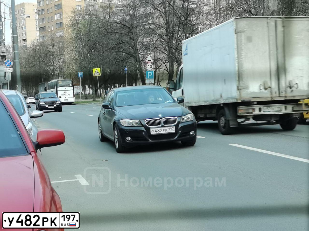 Фото автомобиля BMW SERIE 3, 2009 — госномер А262УВ199. Цвет: ЧЕРНЫЙ