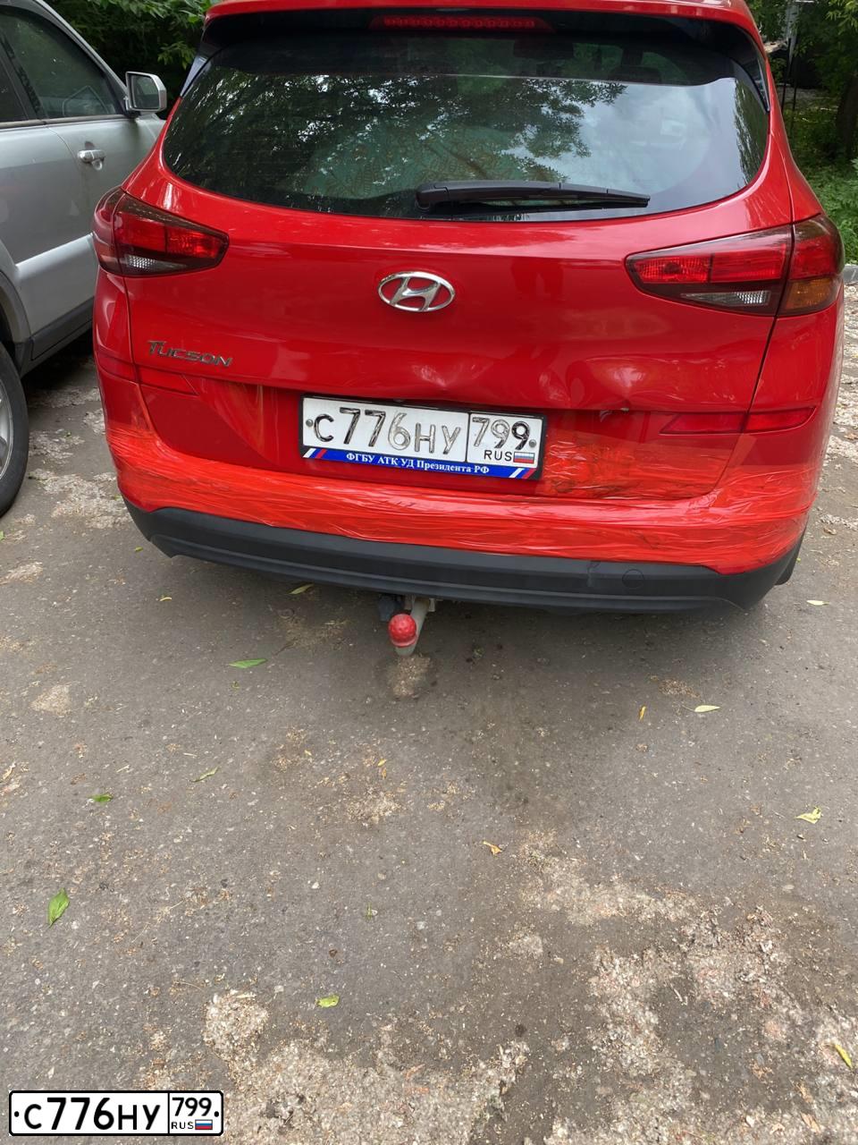 Фото автомобиля HYUNDAI TUCSON, 2018 — госномер С776НУ799. Цвет: КРАСНЫЙ