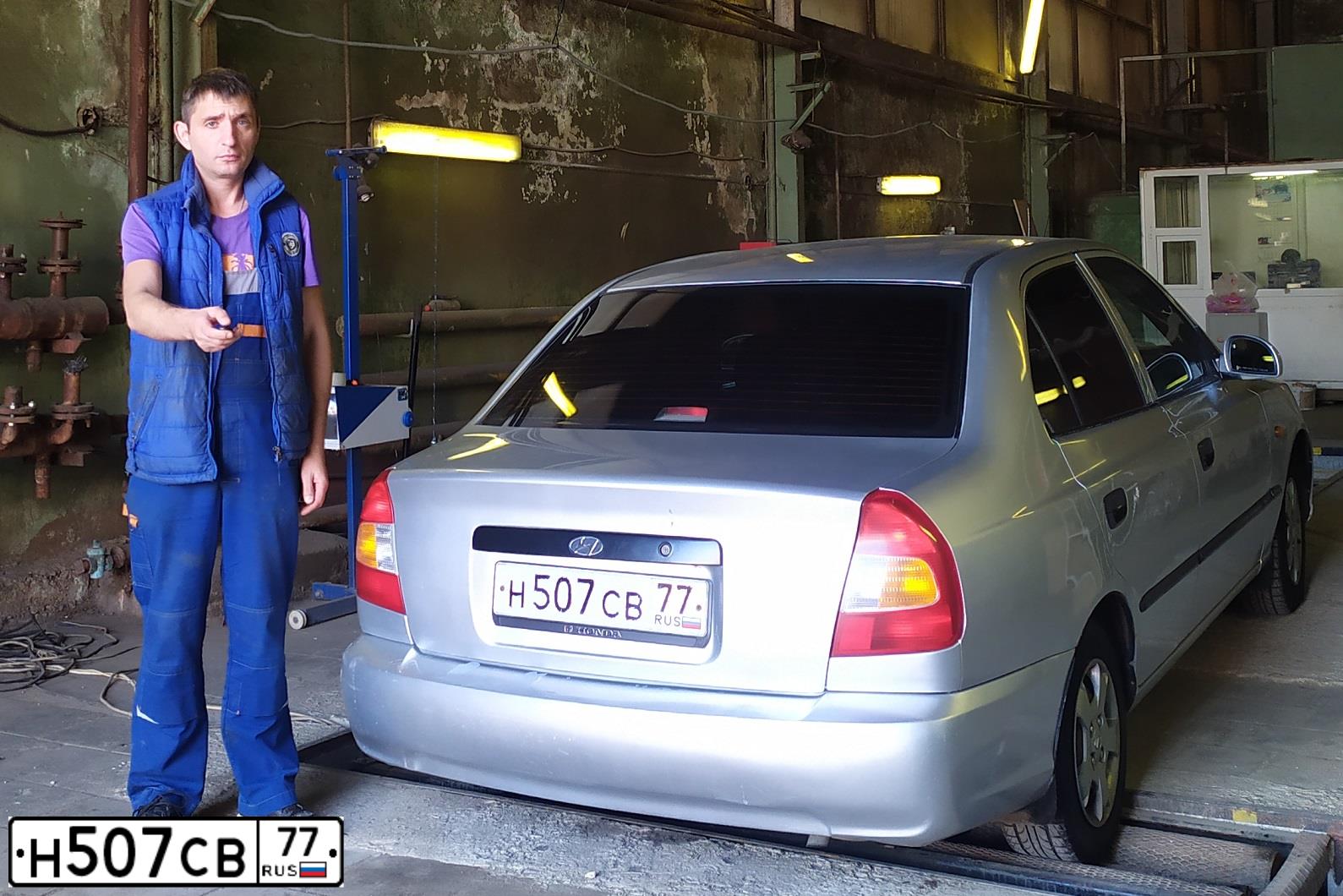 Фото автомобиля TAGAZ ACCENT, 2007 — госномер К666ТМ199. Цвет: Серебристый