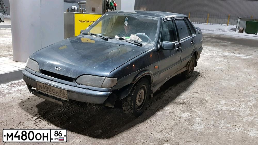 Фото автомобиля LADA 2115 SAMARA, 2005 — госномер М480ОН86. Цвет: ГРАФИТОВЫЙ МЕТАЛЛИК