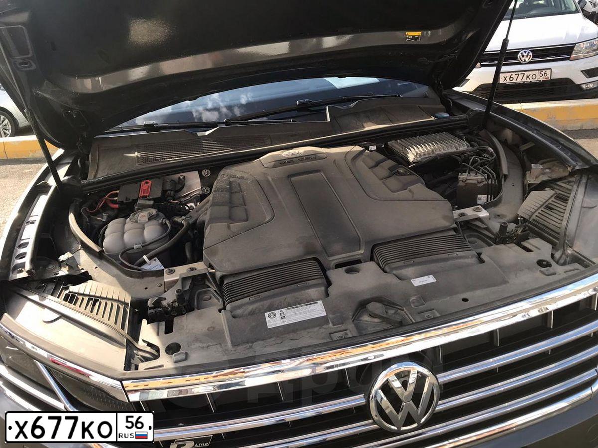 Фото автомобиля VOLKSWAGEN TIGUAN, 2017 — госномер Х677КО56. Цвет: БЕЛЫЙ