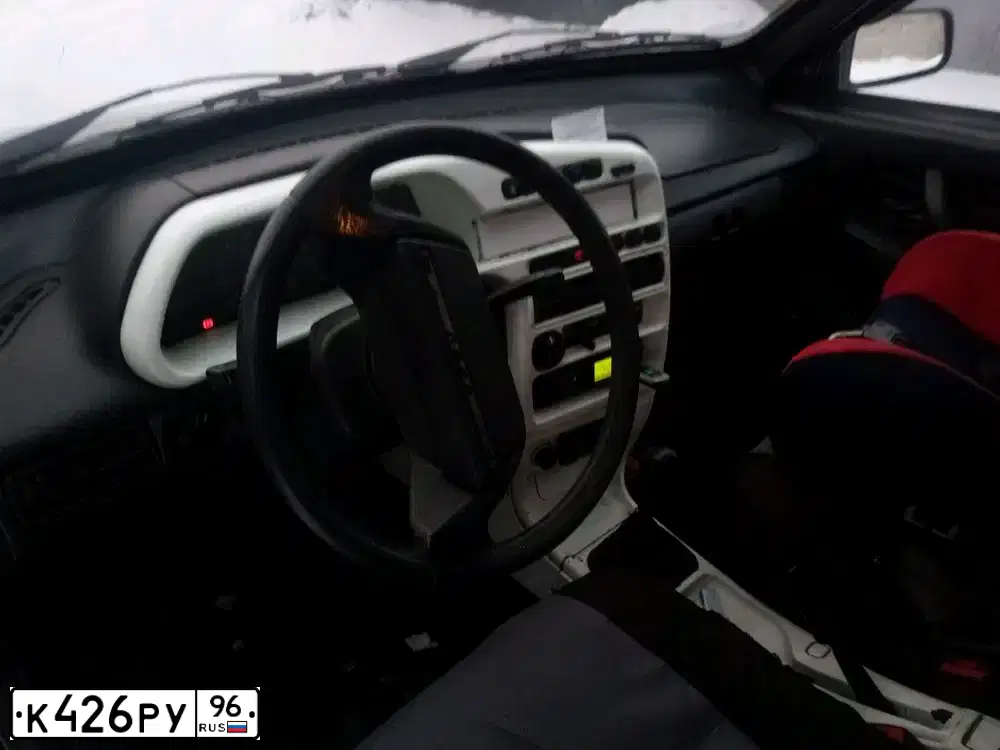 Фото автомобиля LADA 2114 SAMARA, 2004 — госномер К426РУ96. Цвет: СЕРО-БЕЖЕВЫЙ