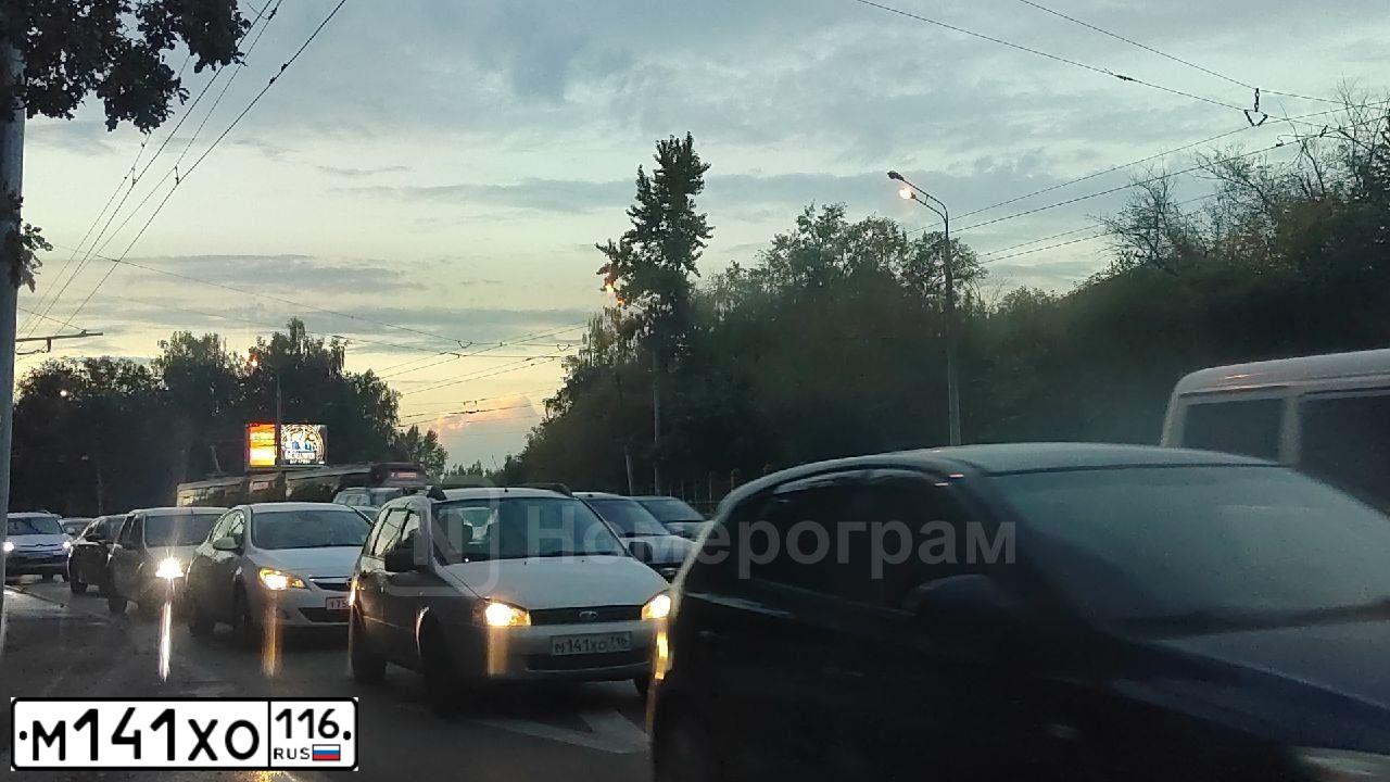 Фото автомобиля LADA 2113 SAMARA, 2005 — госномер К234КЕ702. Цвет: ГРАФИТОВЫЙ МЕТАЛЛИК