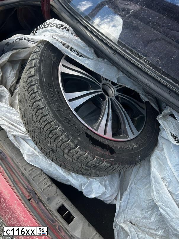 Фото автомобиля NISSAN ALMERA, 1997 — госномер Н156ЕВ774