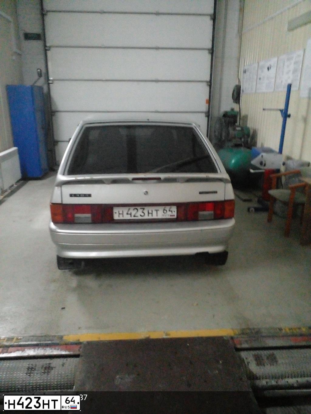 Фото автомобиля ВАЗ 21144 LADA SAMARA, 2007 — госномер В540ВУ180. Цвет: Серебристый