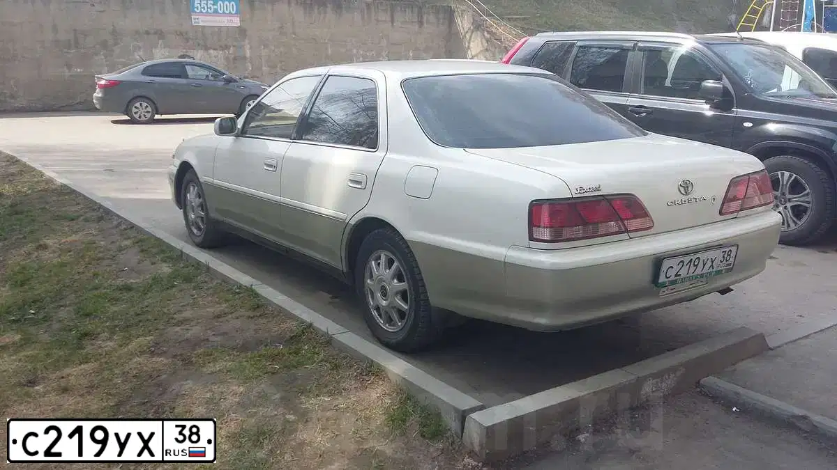 Фото автомобиля TOYOTA CRESTA, 1998 — госномер А633СО155