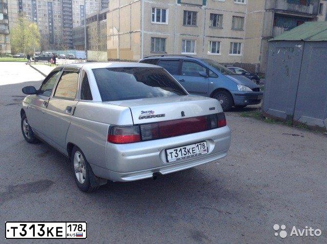 Фото автомобиля LADA 2110, 2004 — госномер Т313КЕ178. Цвет: СВЕТЛО-СЕРЕБРИСТЫЙ МЕТАЛЛ