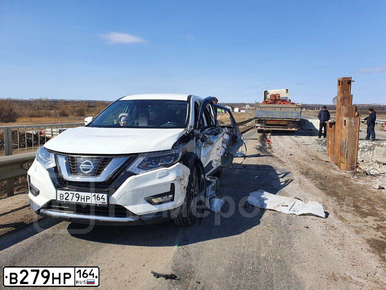 Фото автомобиля NISSAN X-TRAIL, 2019 — госномер В279НР164. Цвет: Белый