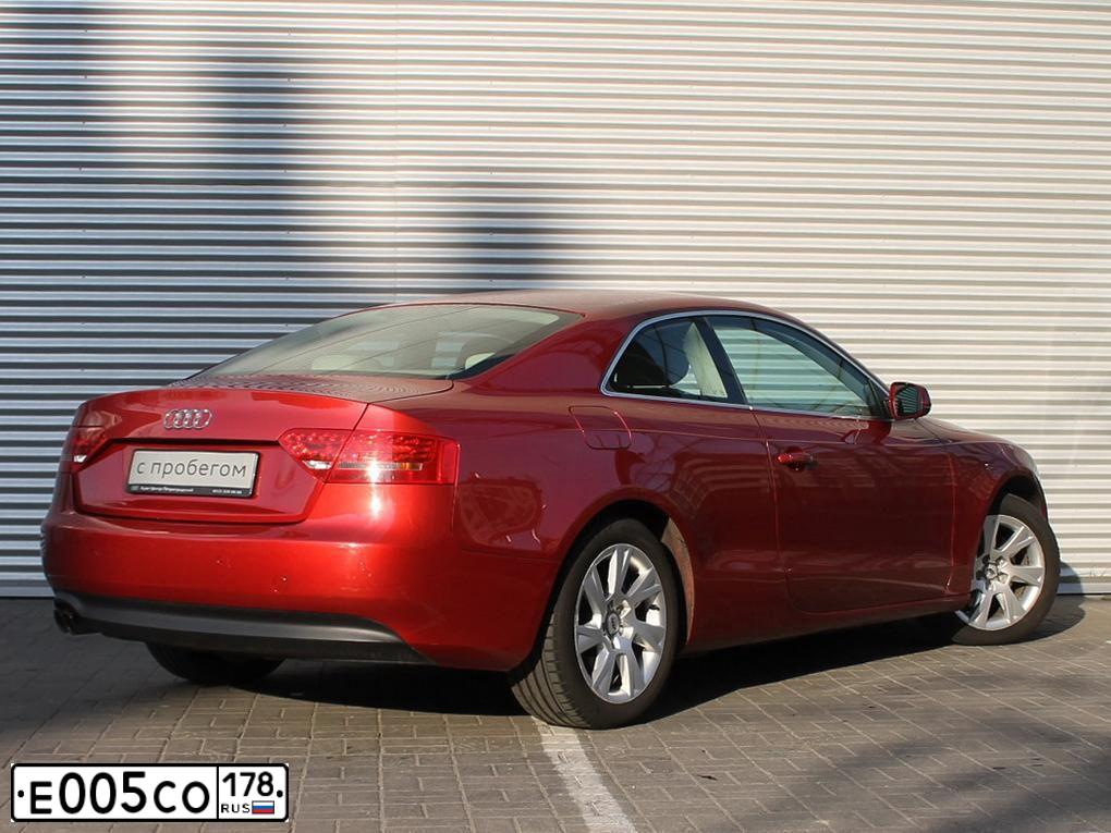 Фото автомобиля AUDI A5, 2011 — госномер С386КК198. Цвет: ВИШНЕВЫЙ