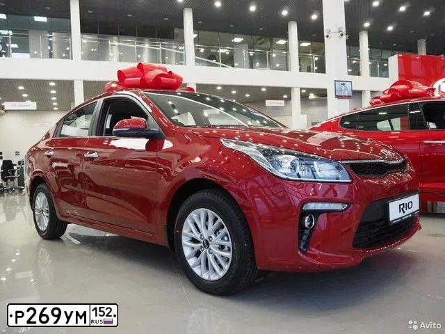 Фото автомобиля KIA RIO, 2019 — госномер Р269УМ152. Цвет: Красный