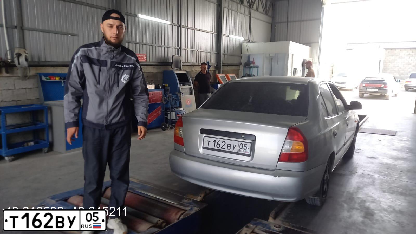 Фото автомобиля TAGAZ ACCENT, 2006 — госномер А126МА146. Цвет: Серебристый