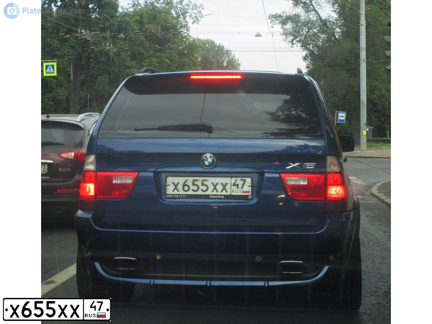 Фото автомобиля LADA 2114 SAMARA, 2007 — госномер В647РВ147. Цвет: Темно-зеленый