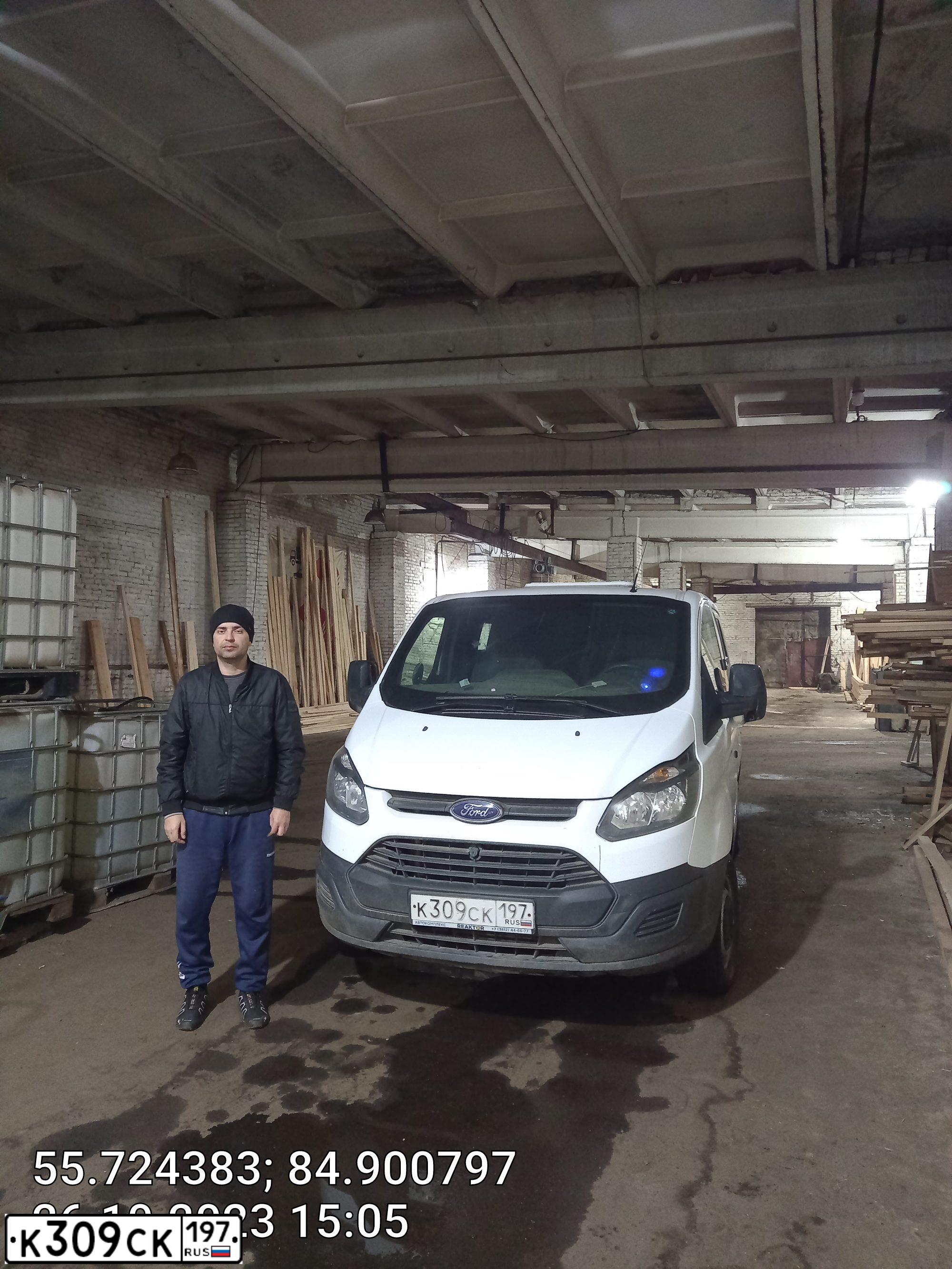 Фото автомобиля ИМЯ-М 192823, 2015 — госномер О944УМ154. Цвет: Белый