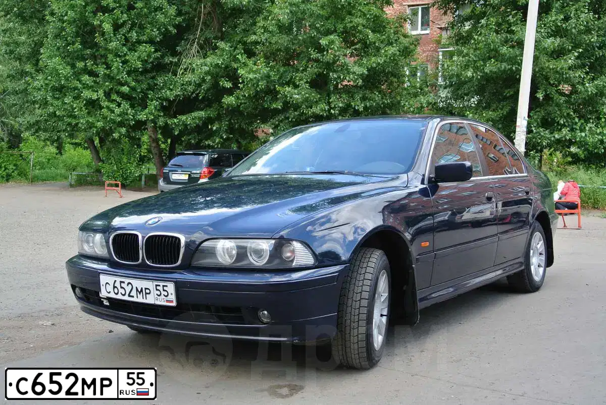 Фото автомобиля BMW W SERIE 5, 2001 — госномер У678МХ45. Цвет: синий