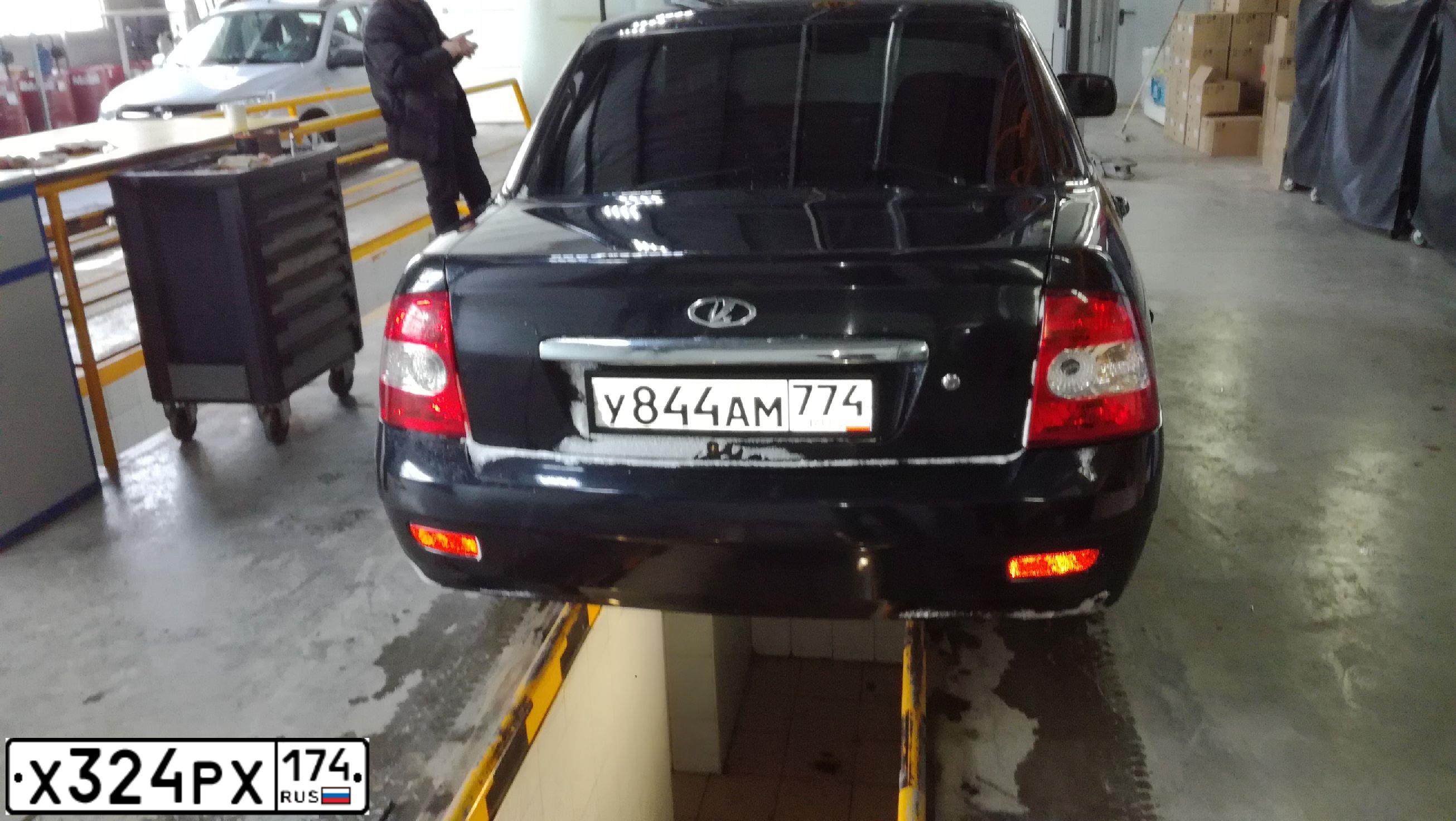 Фото автомобиля AUDI Q7, 2006 — госномер Х324РХ174. Цвет: Серый