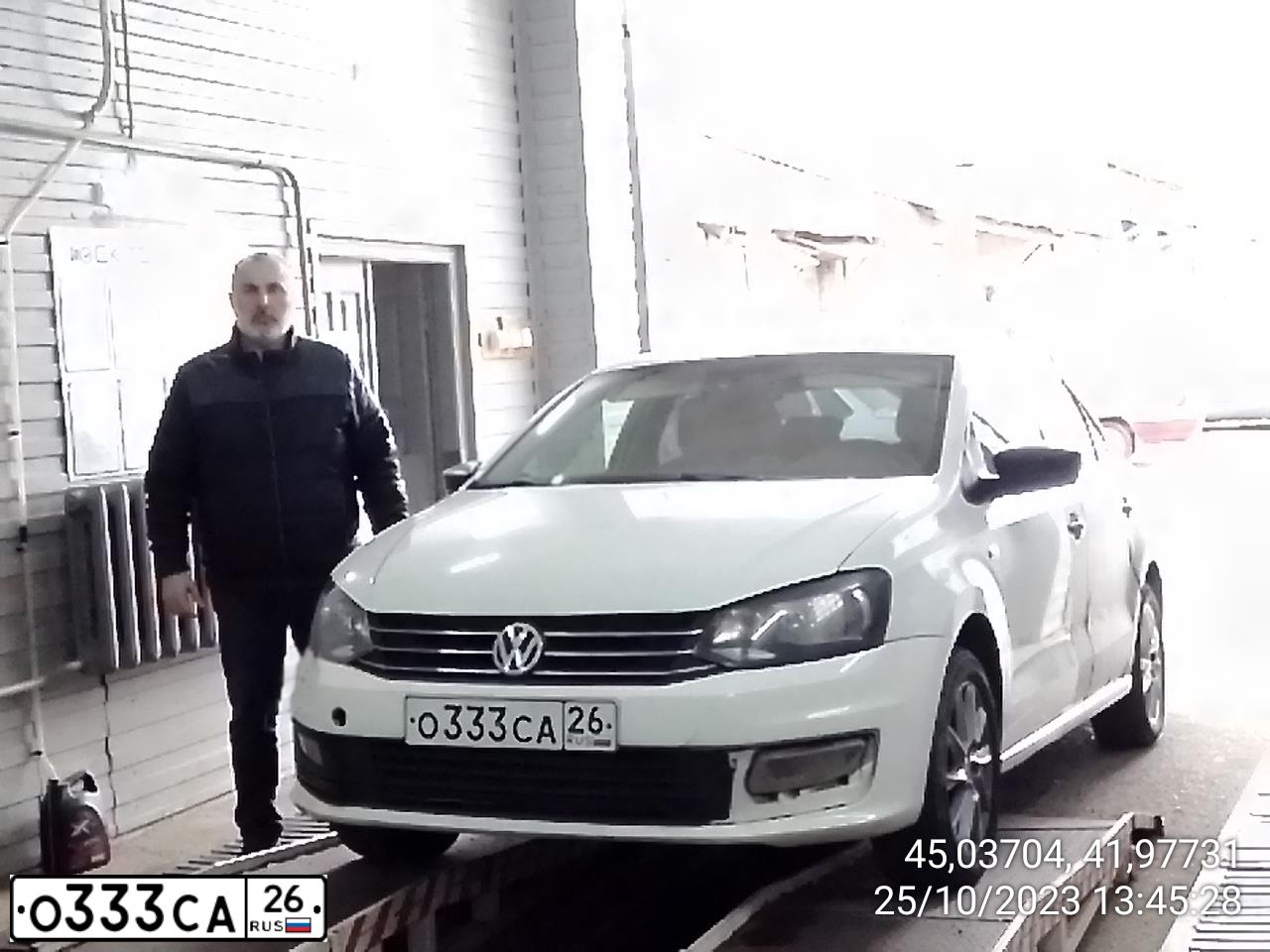 Фото автомобиля LADA 1118 KALINA, 2008 — госномер О333СА26. Цвет: Белый