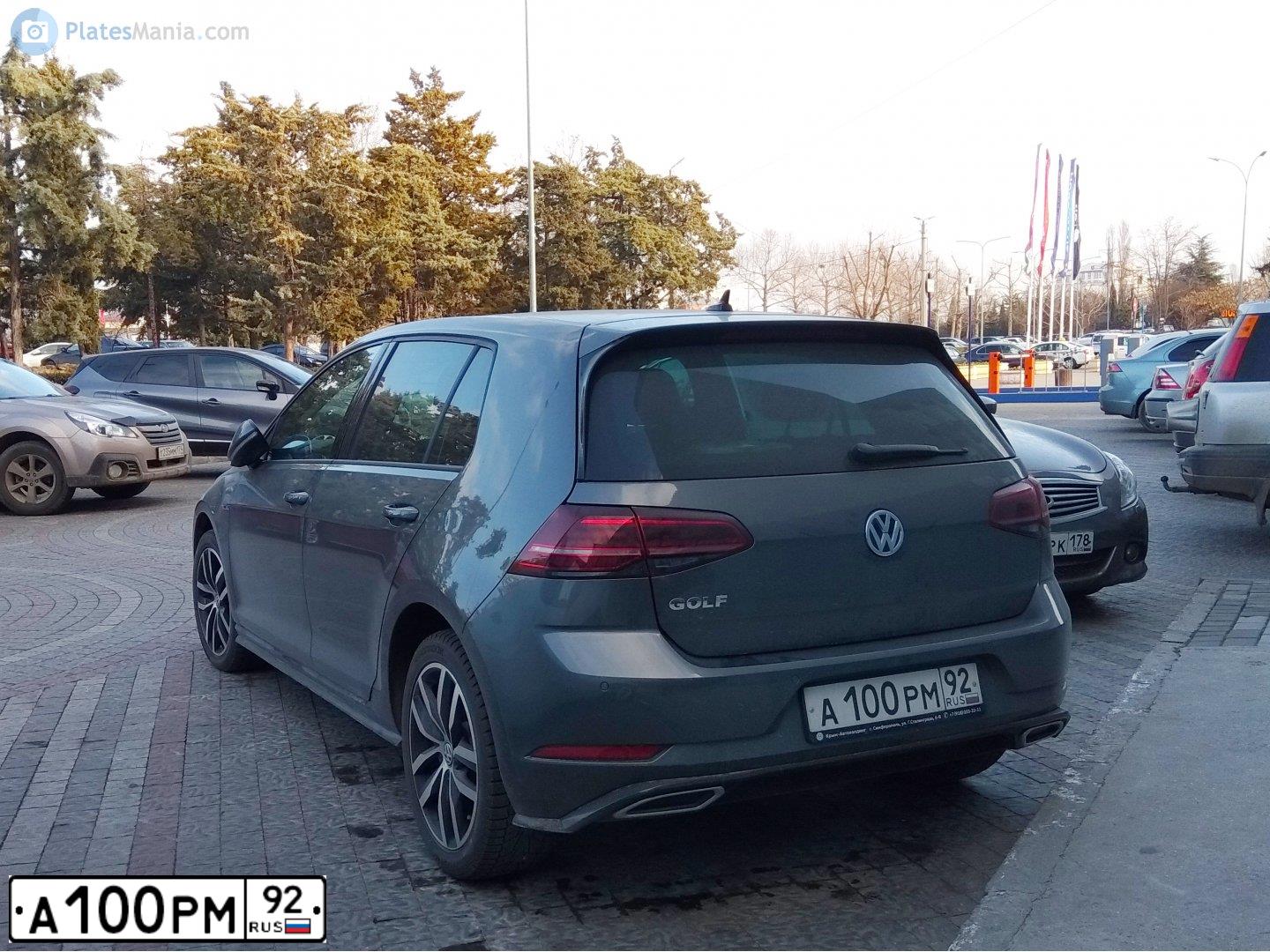 Фото автомобиля VOLKSWAGEN GOLF, 2018 — госномер В344КХ92. Цвет: ТЕМНО-СЕРЫЙ