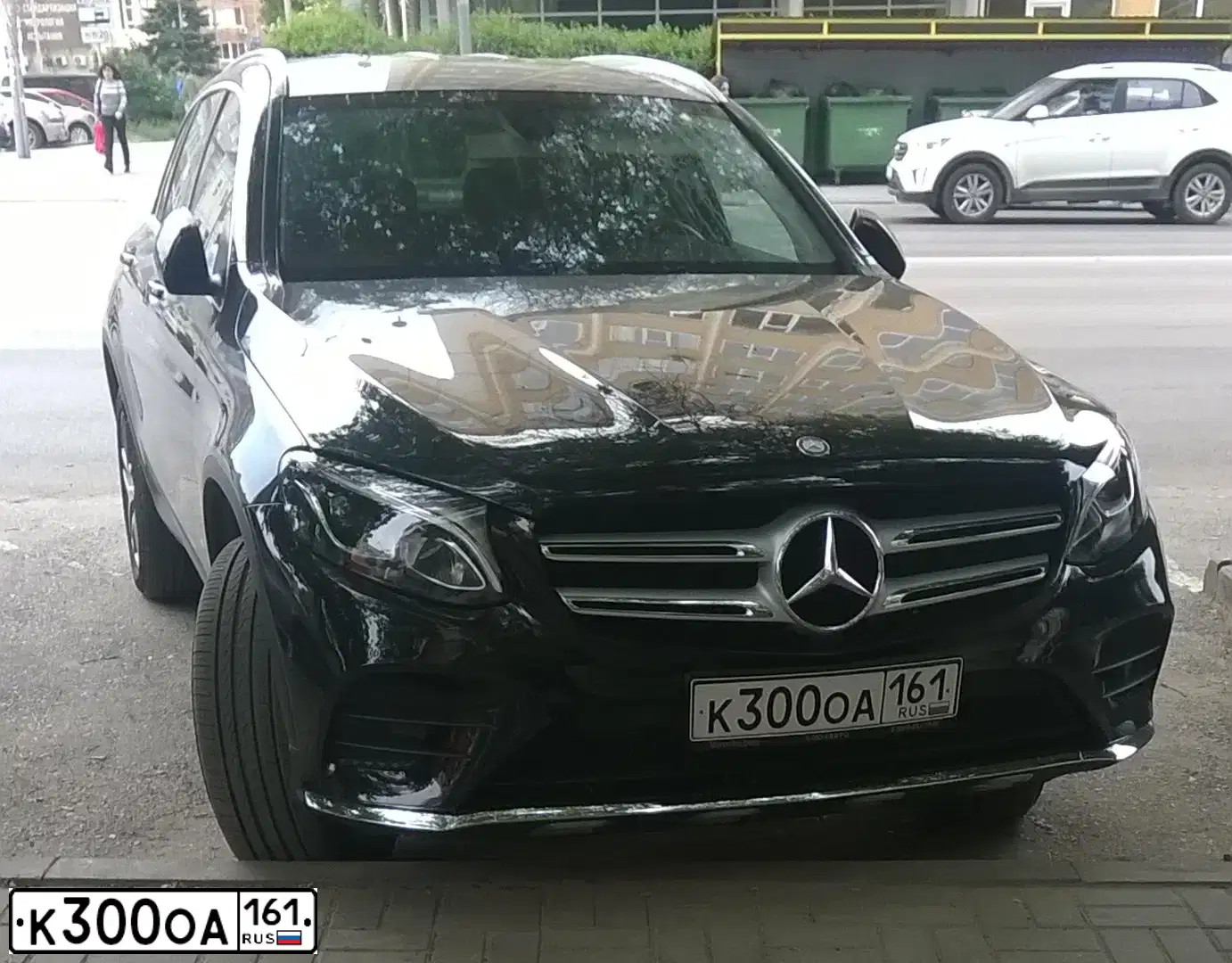 Фото автомобиля MERCEDES GLC-KLASSE, 2016 — госномер К300ОА161. Цвет: ЧЕРНЫЙ