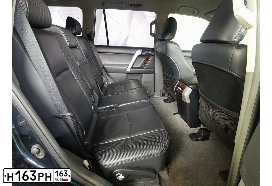 Фото автомобиля TOYOTA LANDCRUISER, 2010 — госномер Н163РН163. Цвет: ТЕМНО-СЕРЫЙ