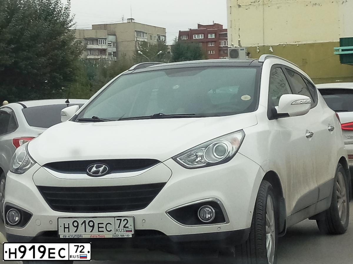 Фото автомобиля KIA SPORTAGE, 2010 — госномер Н373УУ72. Цвет: БЕЖЕВЫЙ