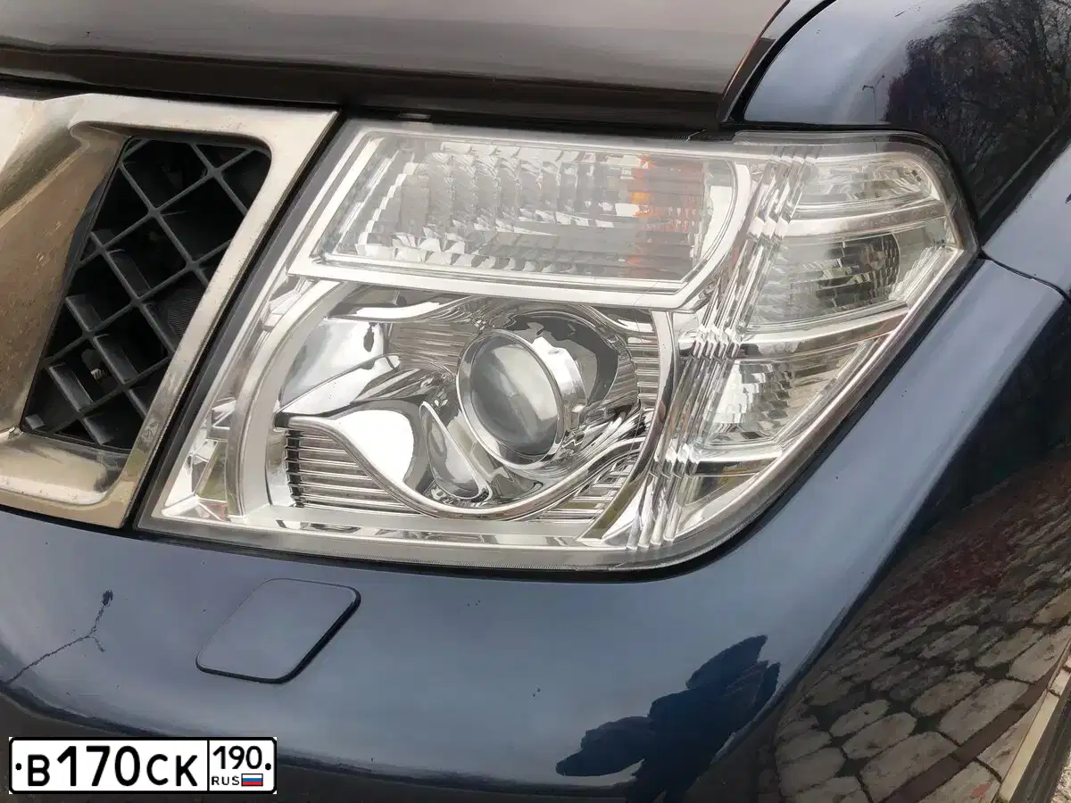 Фото автомобиля NISSAN PATHFINDER, 2011 — госномер С903АУ50. Цвет: СИНИЙ ТЕМНЫЙ