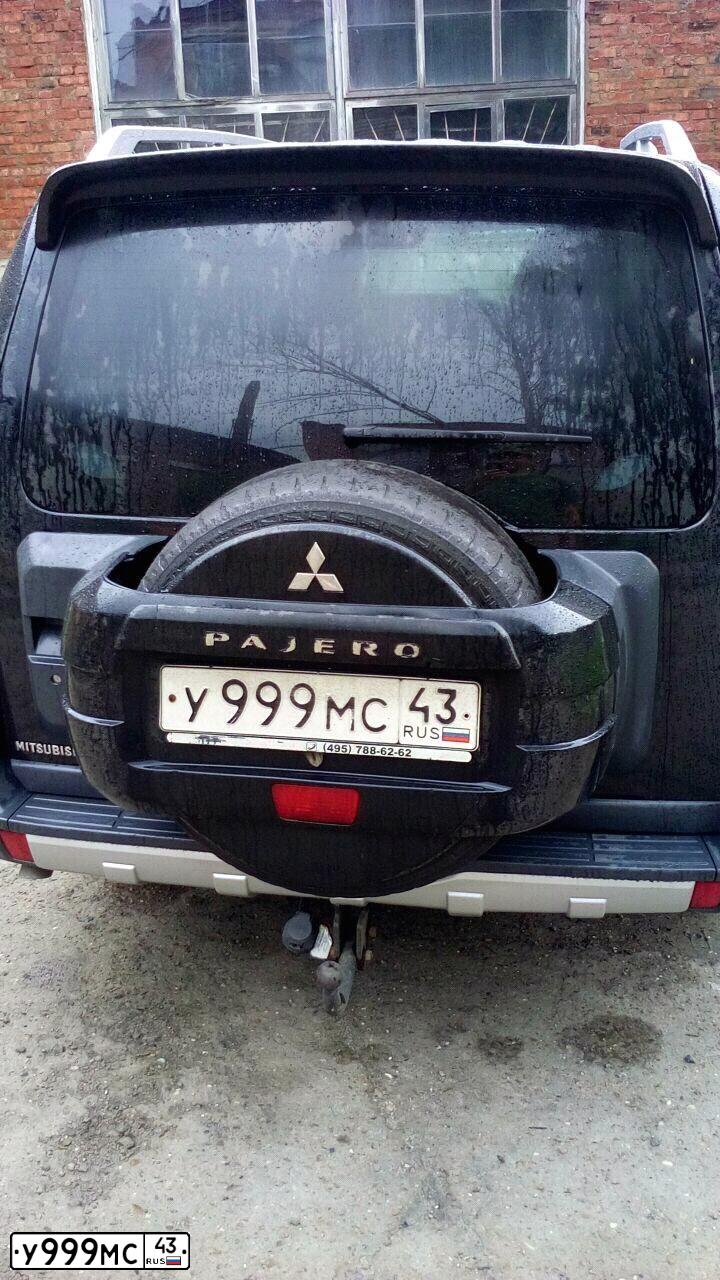 Фото автомобиля MITSUBISHI PAJERO, 2008 — госномер В096ЕО164. Цвет: ЧЕРНЫЙ