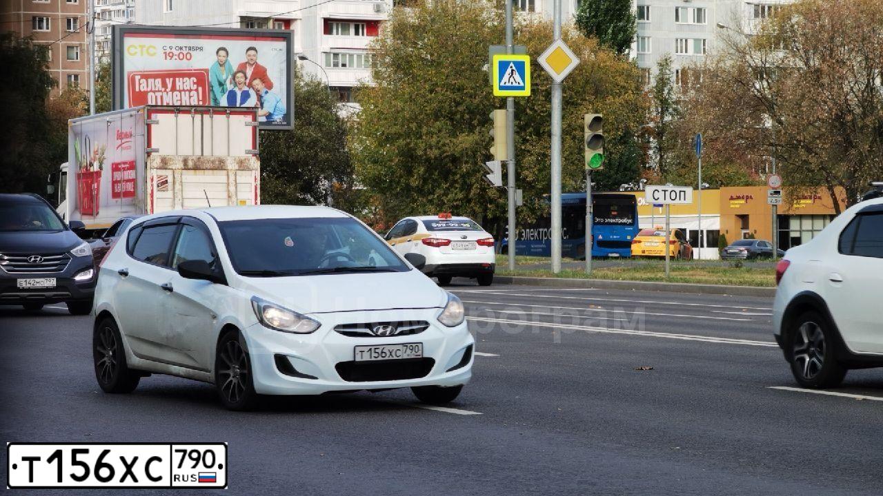 Фото автомобиля HYUNDAI SOLARIS, 2013 — госномер У558ЕО181. Цвет: Белый