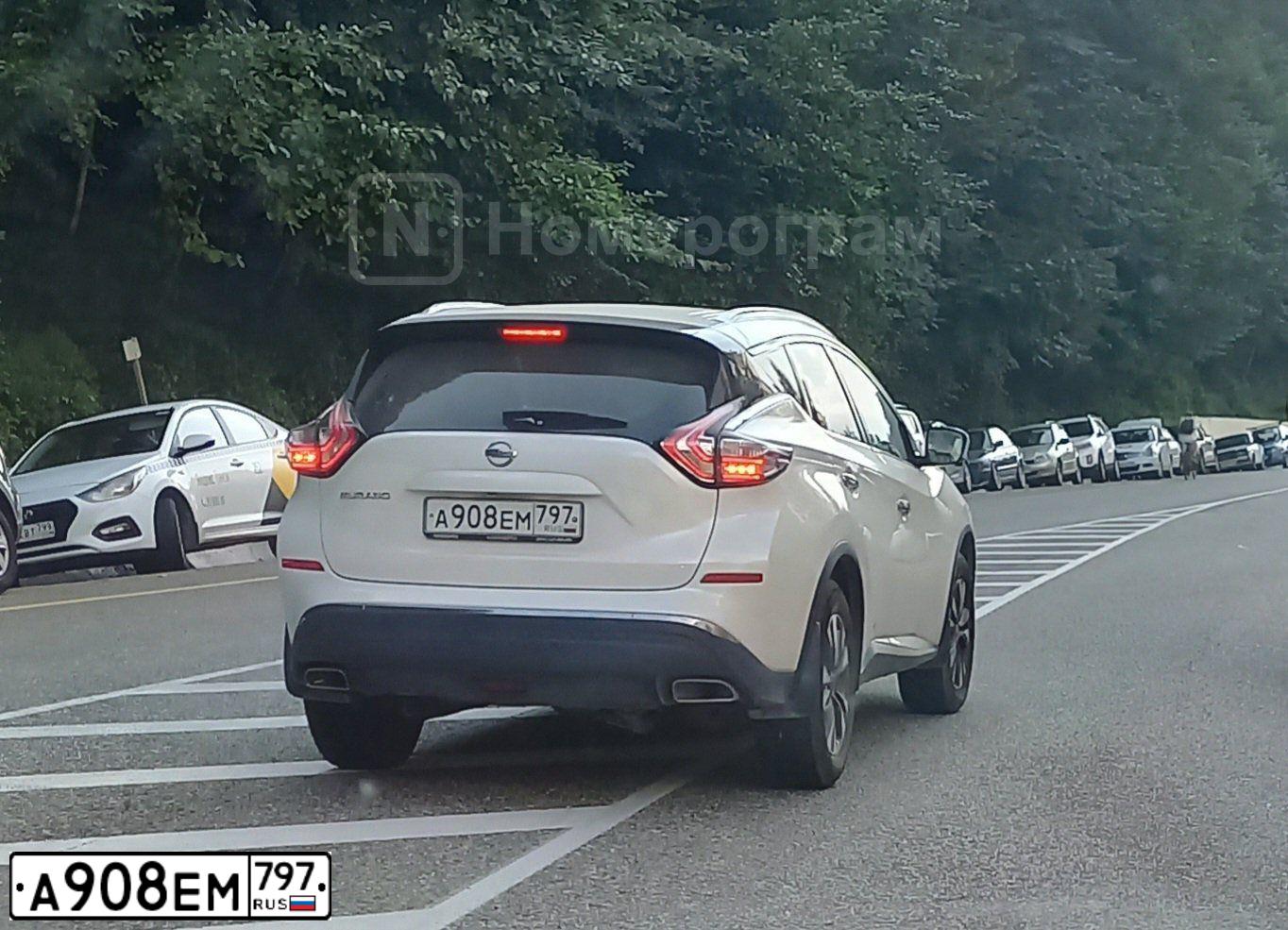 Фото автомобиля NISSAN MURANO, 2021 — госномер А908ЕМ797. Цвет: Белый