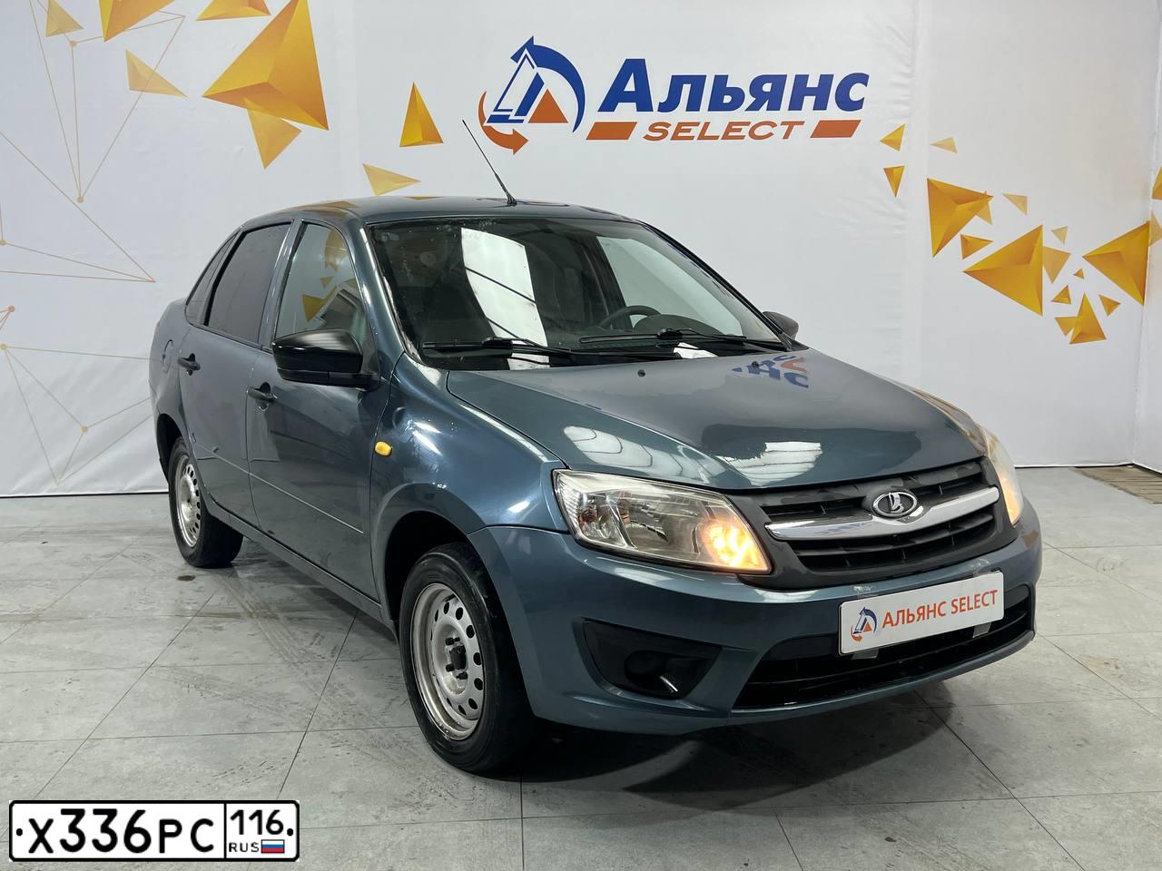 Фото автомобиля LADA 2190 GRANTA, 2015 — госномер Х336РС116. Цвет: СЕРО-СИНИЙ