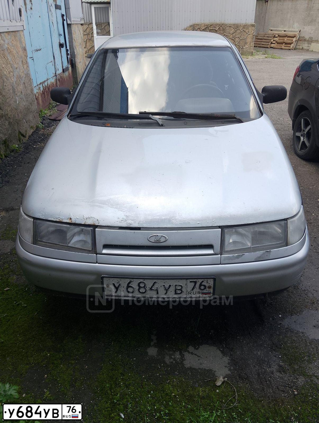 Фото автомобиля LADA 2110 LADA, 2004 — госномер У684УВ76. Цвет: СЕРЫЙ