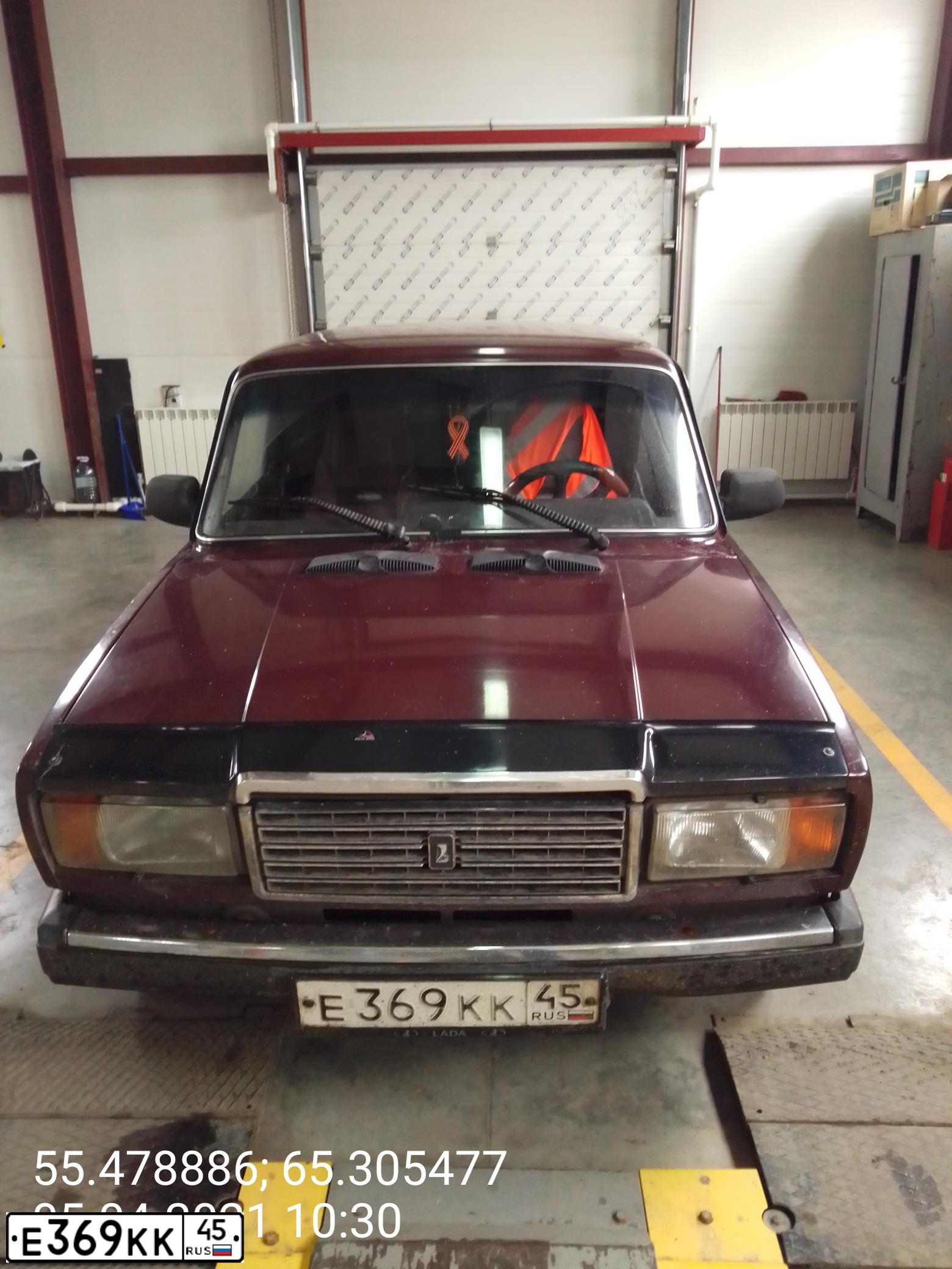 Фото автомобиля LADA 2107, 2008 — госномер Е369КК45. Цвет: ТЕМНО ВИШНЕВЫЙ