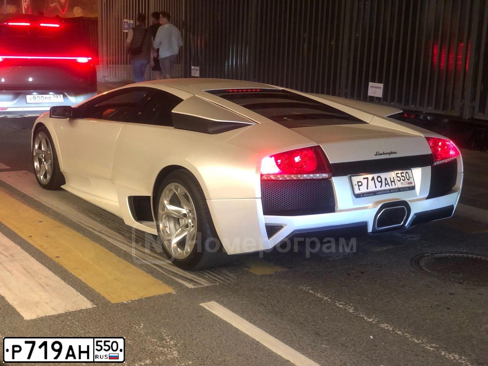 Фото автомобиля LAMBORGHINI MURCIELAGO, 2007 — госномер Р719АН550. Цвет: Белый