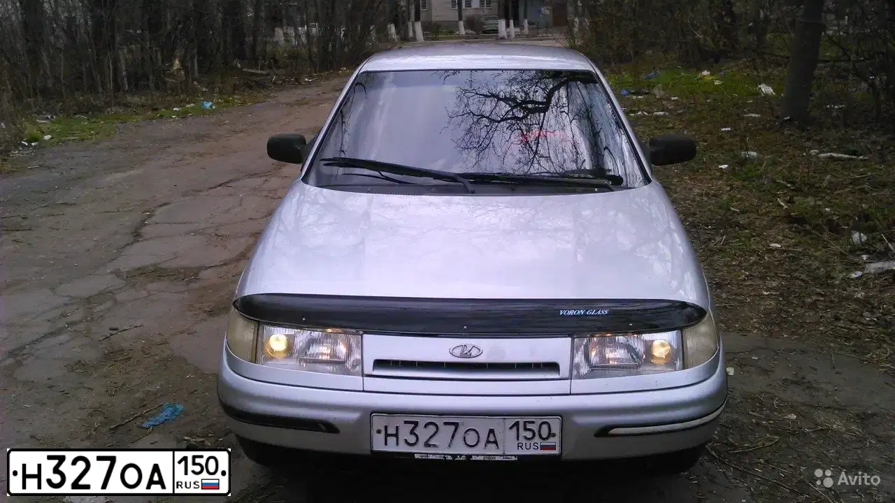 Фото автомобиля LADA 2112, 2003 — госномер С932КМ750. Цвет: СЕРЫЙ