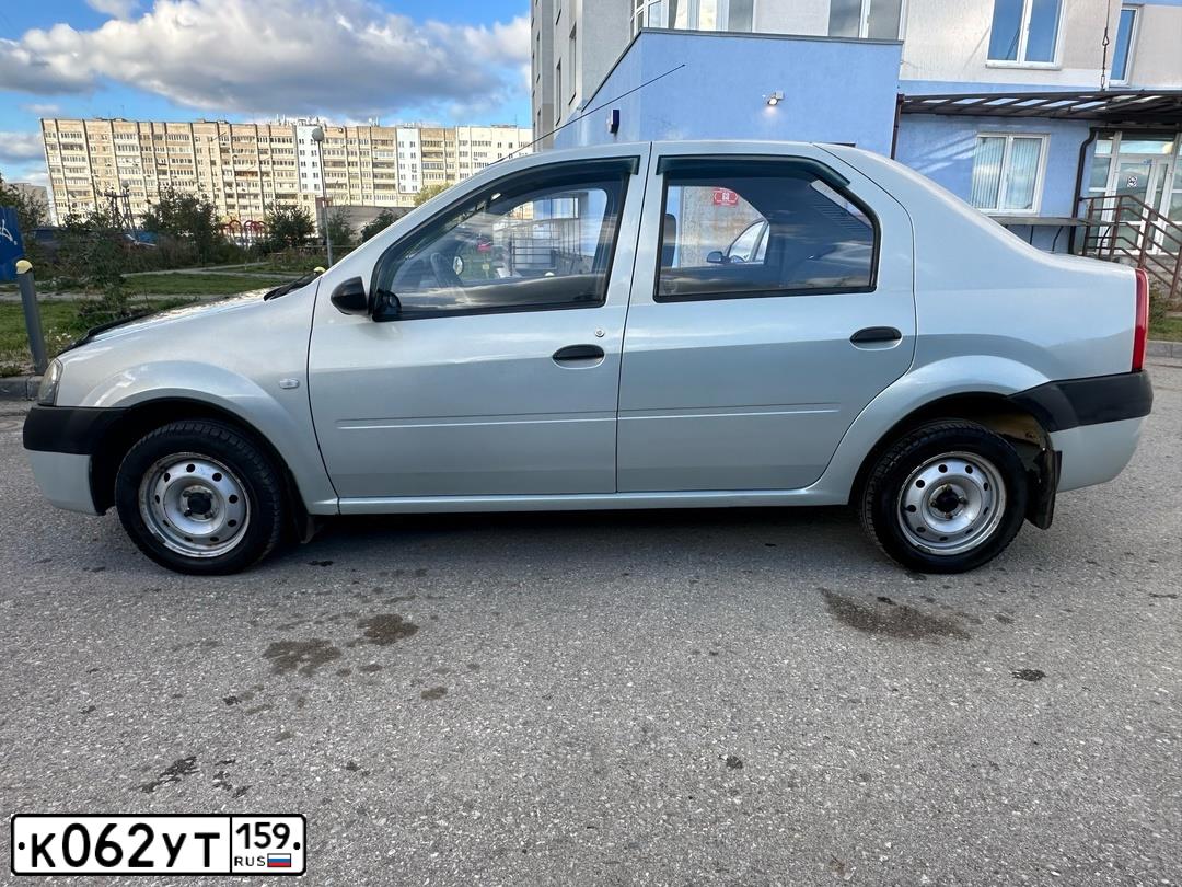 Фото автомобиля RENAULT LOGAN, 2009 — госномер К062УТ159. Цвет: Серый