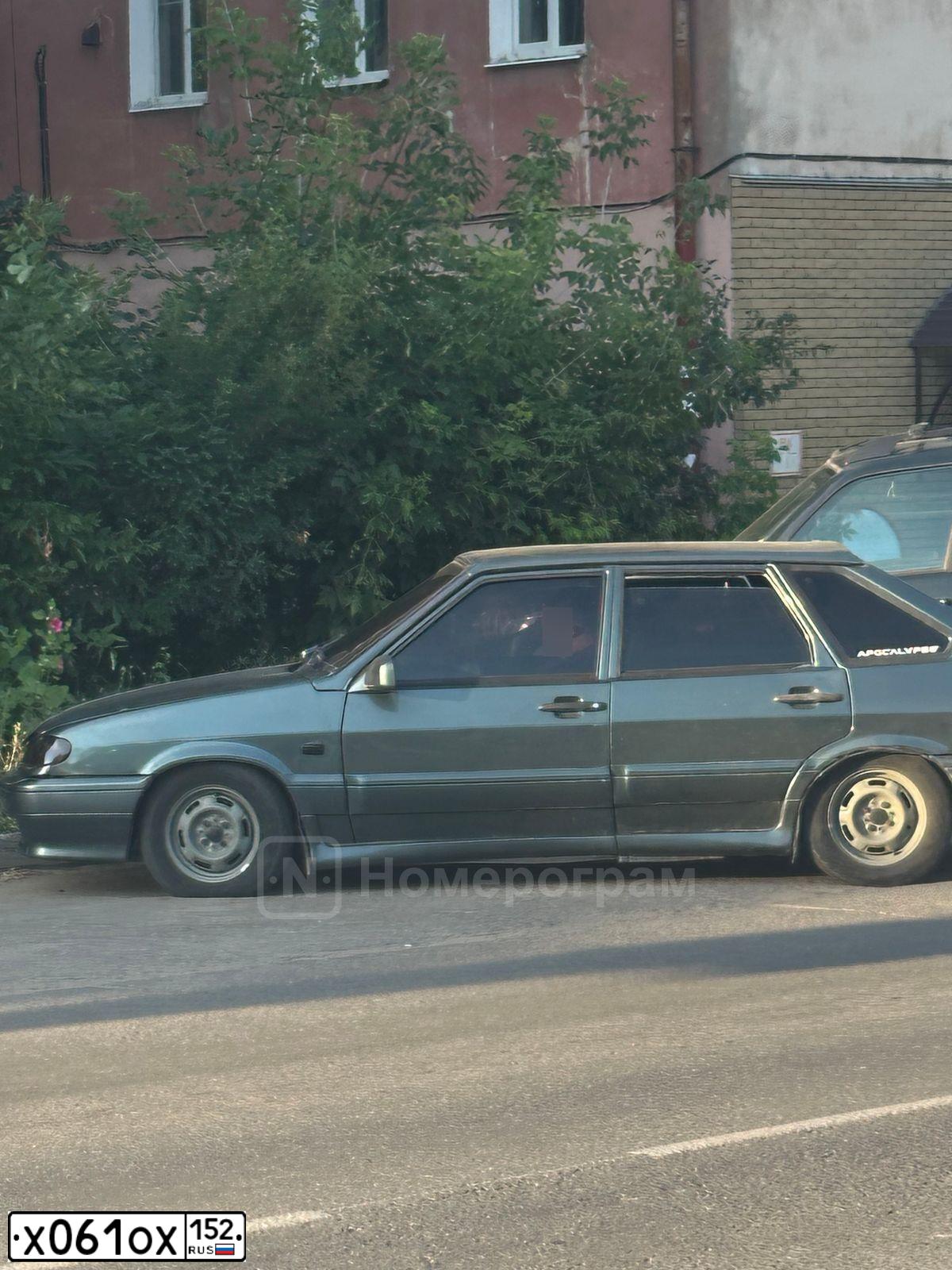 Фото автомобиля LADA 2114 SAMARA, 2007 — госномер Х061ОХ152. Цвет: СЕРО-СИНЕ-ЗЕЛЕНЫЙ